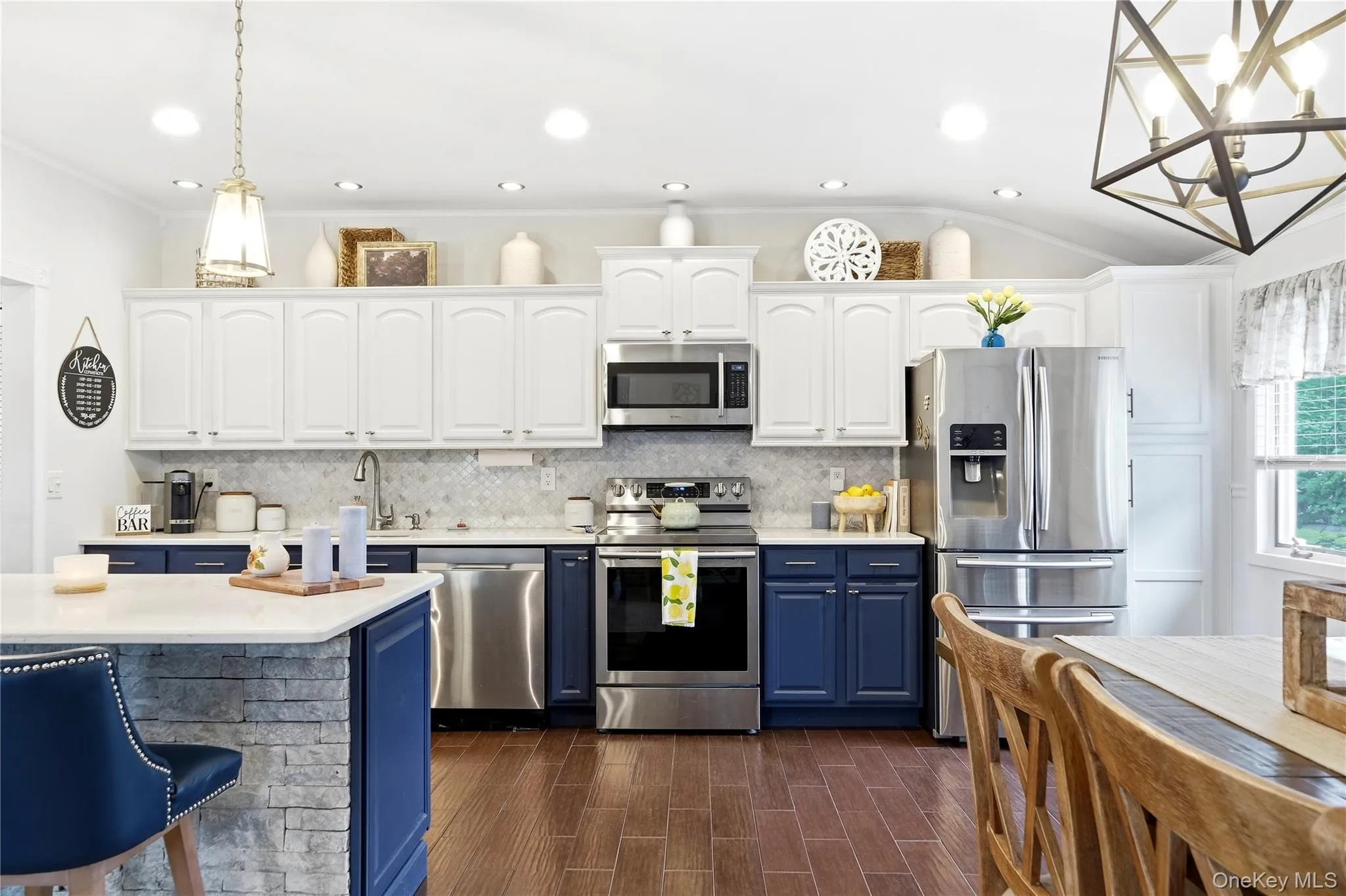 2 Mount Wilson Avenue, Brookhaven, NY, 4 Bedrooms Bedrooms, 8 Rooms Rooms,1 BathroomBathrooms,Residential,For Rent,Mount Wilson,0,1043199 2 Mount Wilson Avenue, Brookhaven, NY, 4 Bedrooms Bedrooms, 8 Rooms Rooms,1 BathroomBathrooms,Residential,For Rent,Mount Wilson,0,1043199