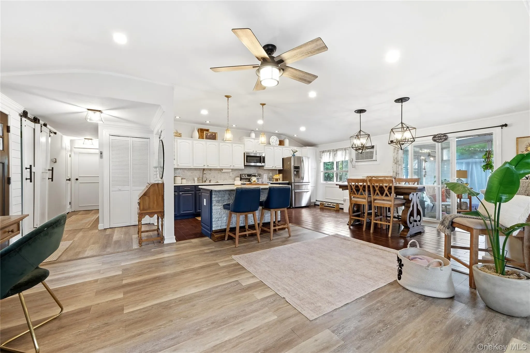 2 Mount Wilson Avenue, Brookhaven, NY, 4 Bedrooms Bedrooms, 8 Rooms Rooms,1 BathroomBathrooms,Residential,For Rent,Mount Wilson,0,1043199 2 Mount Wilson Avenue, Brookhaven, NY, 4 Bedrooms Bedrooms, 8 Rooms Rooms,1 BathroomBathrooms,Residential,For Rent,Mount Wilson,0,1043199
