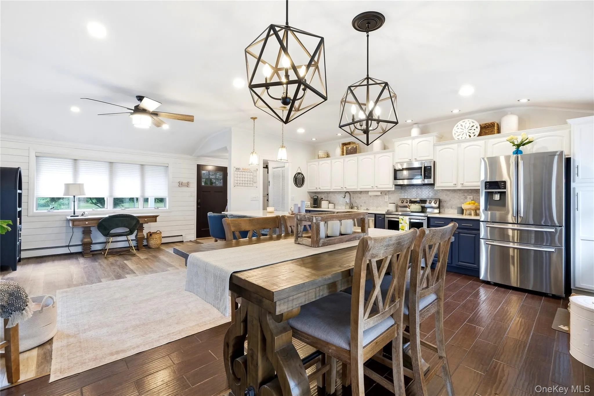 2 Mount Wilson Avenue, Brookhaven, NY, 4 Bedrooms Bedrooms, 8 Rooms Rooms,1 BathroomBathrooms,Residential,For Rent,Mount Wilson,0,1043199 2 Mount Wilson Avenue, Brookhaven, NY, 4 Bedrooms Bedrooms, 8 Rooms Rooms,1 BathroomBathrooms,Residential,For Rent,Mount Wilson,0,1043199