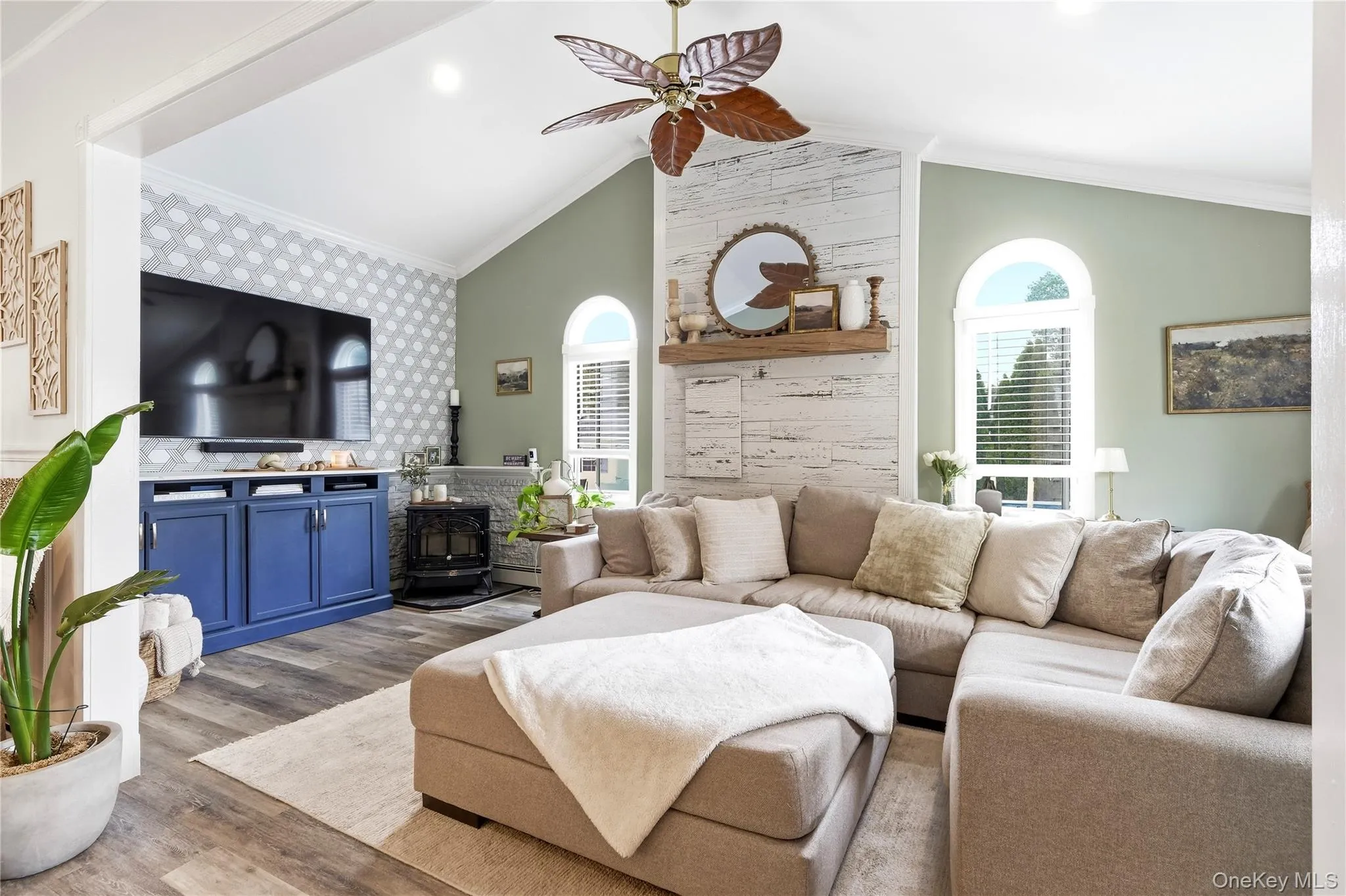 2 Mount Wilson Avenue, Brookhaven, NY, 4 Bedrooms Bedrooms, 8 Rooms Rooms,1 BathroomBathrooms,Residential,For Rent,Mount Wilson,0,1043199 2 Mount Wilson Avenue, Brookhaven, NY, 4 Bedrooms Bedrooms, 8 Rooms Rooms,1 BathroomBathrooms,Residential,For Rent,Mount Wilson,0,1043199