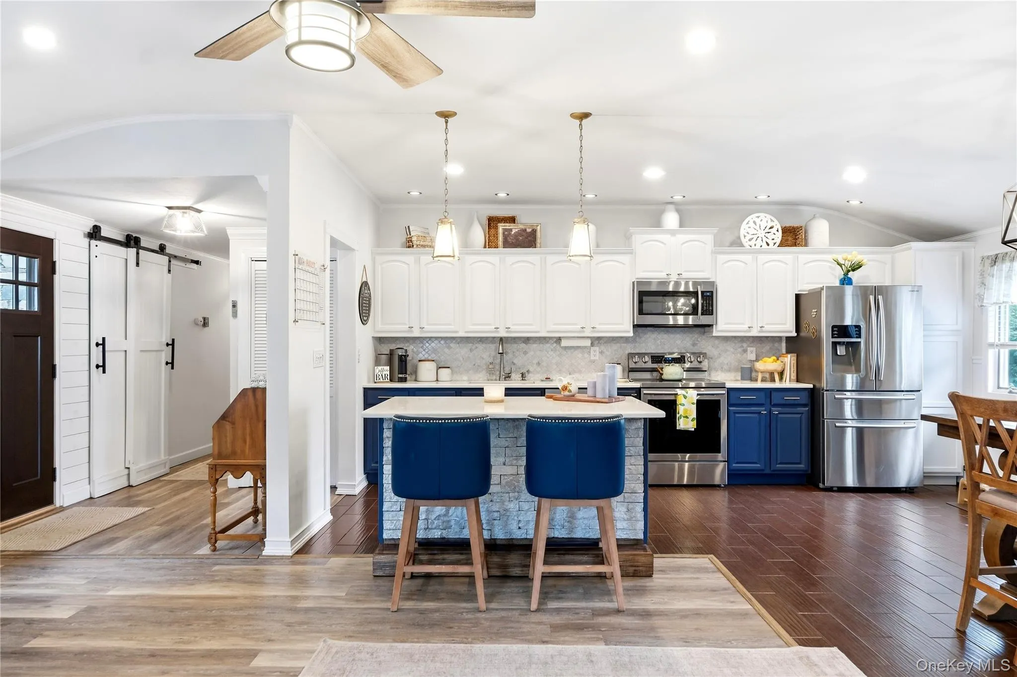 2 Mount Wilson Avenue, Brookhaven, NY, 4 Bedrooms Bedrooms, 8 Rooms Rooms,1 BathroomBathrooms,Residential,For Rent,Mount Wilson,0,1043199 2 Mount Wilson Avenue, Brookhaven, NY, 4 Bedrooms Bedrooms, 8 Rooms Rooms,1 BathroomBathrooms,Residential,For Rent,Mount Wilson,0,1043199