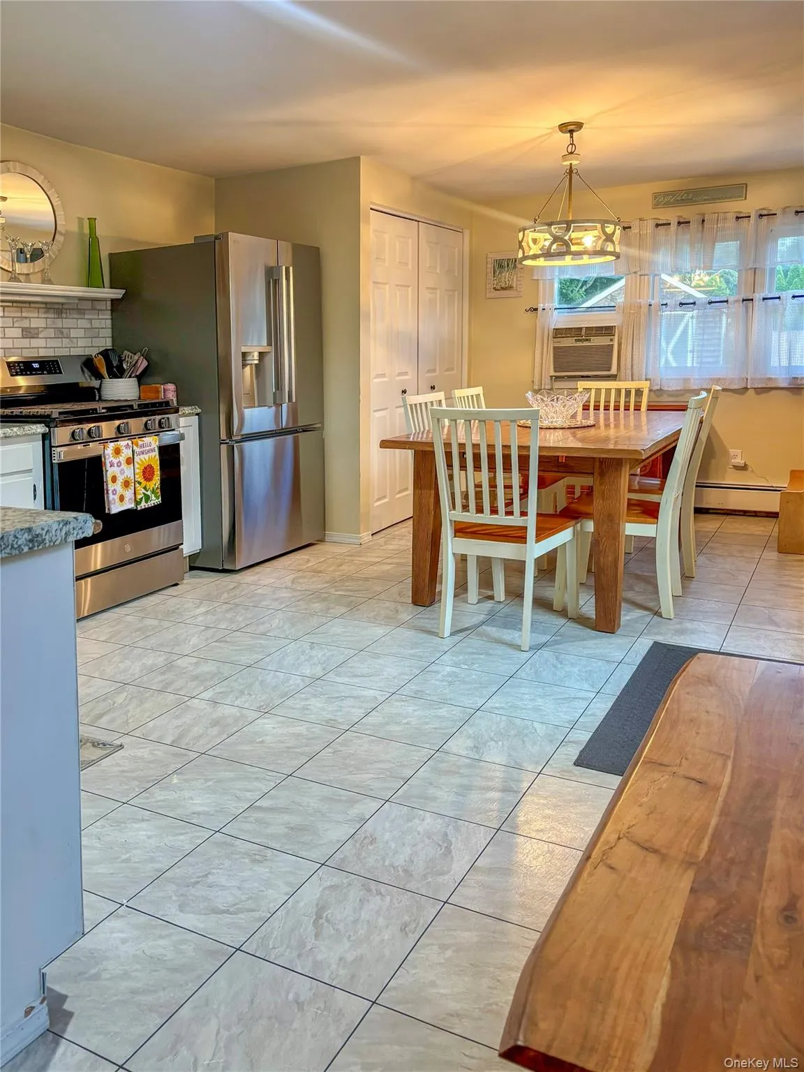 23 LAKE AVE, Brookhaven, NY, 3 Bedrooms Bedrooms, 6 Rooms Rooms,1 BathroomBathrooms,Residential,For Rent,LAKE AVE,0,1043203 23 LAKE AVE, Brookhaven, NY, 3 Bedrooms Bedrooms, 6 Rooms Rooms,1 BathroomBathrooms,Residential,For Rent,LAKE AVE,0,1043203