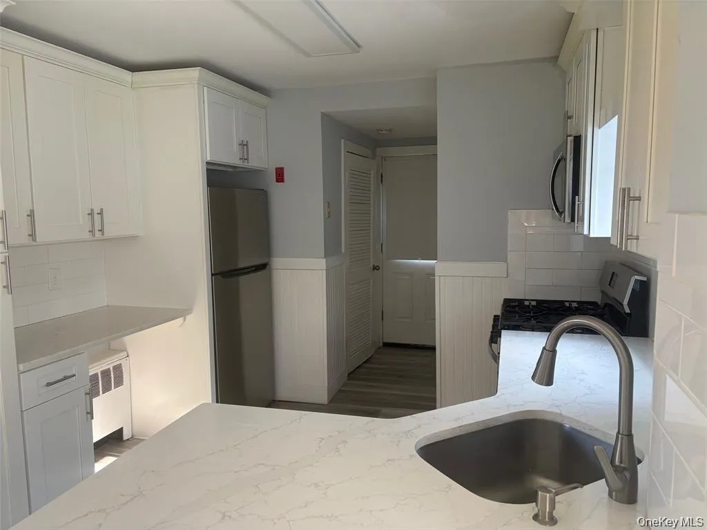 101 48th Street, Babylon, NY, 4 Bedroom Bedrooms, 7 Room Rooms,2 BathroomBathrooms,Residential Lease,For Rent,48th,0,1043205 101 48th Street, Babylon, NY, 4 Bedroom Bedrooms, 7 Room Rooms,2 BathroomBathrooms,Residential Lease,For Rent,48th,0,1043205