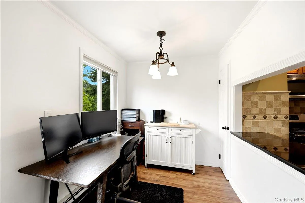 828 Pelhamdale Avenue, New Rochelle, NY, 1 Bedroom Bedrooms, 3 Rooms Rooms,1 BathroomBathrooms,Residential,For Rent,Pelhamdale,0,1043216 828 Pelhamdale Avenue, New Rochelle, NY, 1 Bedroom Bedrooms, 3 Rooms Rooms,1 BathroomBathrooms,Residential,For Rent,Pelhamdale,0,1043216