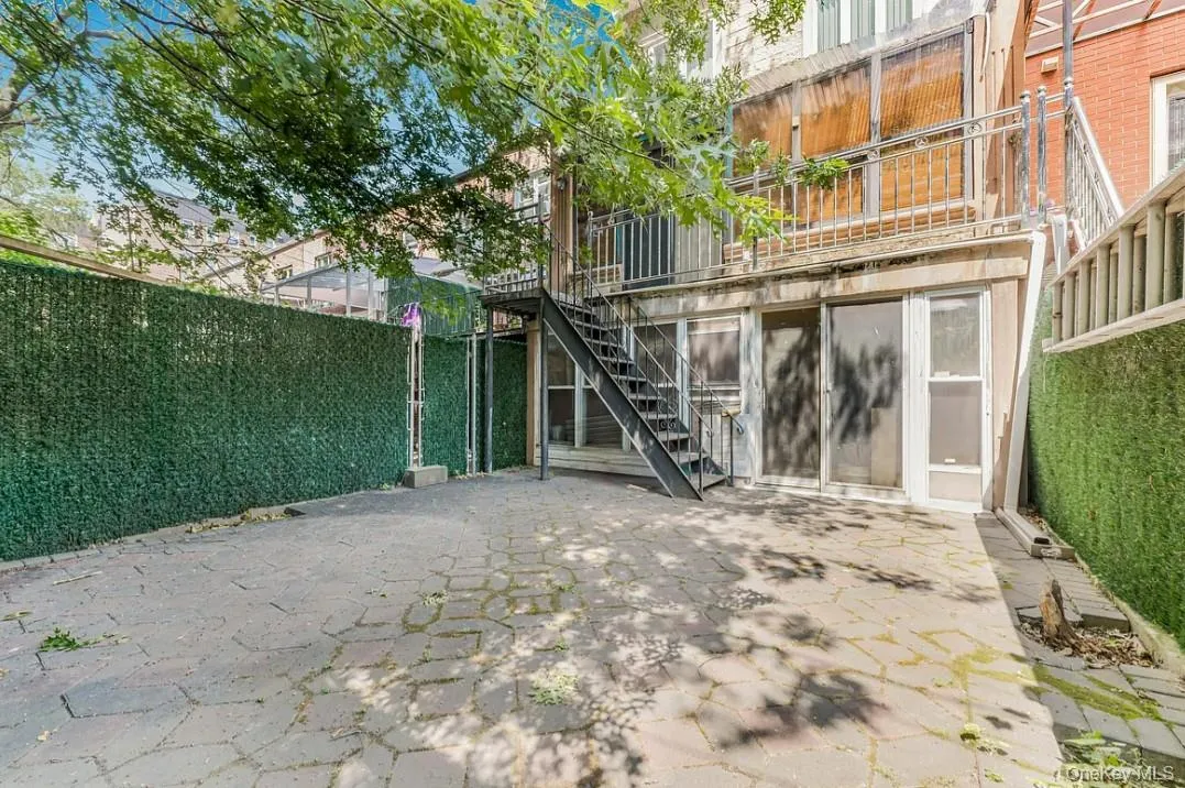 10538 65th Road, New York, NY, 4 Bedroom Bedrooms, 10 Room Rooms,3 BathroomBathrooms,Residential Lease,For Rent,65th,0,1043224 10538 65th Road, New York, NY, 4 Bedroom Bedrooms, 10 Room Rooms,3 BathroomBathrooms,Residential Lease,For Rent,65th,0,1043224