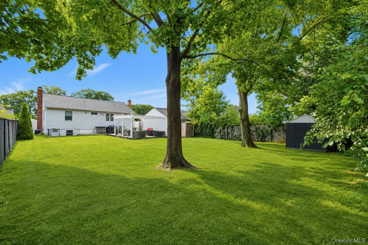 70 Mohawk Drive, Babylon, NY, 3 Bedrooms Bedrooms, 6 Rooms Rooms,2 BathroomsBathrooms,Residential,For Rent,Mohawk,0,1043228 70 Mohawk Drive, Babylon, NY, 3 Bedrooms Bedrooms, 6 Rooms Rooms,2 BathroomsBathrooms,Residential,For Rent,Mohawk,0,1043228