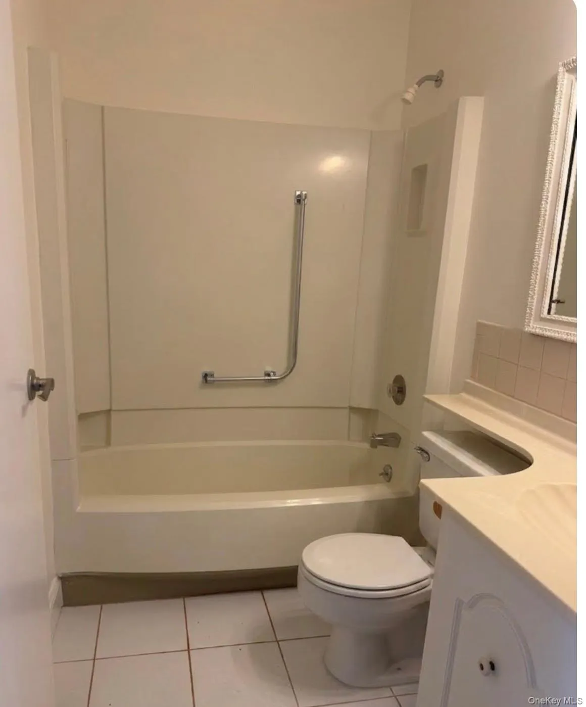 6 Cobblestone Way, Brookhaven, NY, 2 Bedrooms Bedrooms, 5 Rooms Rooms,2 BathroomsBathrooms,Residential,For Rent,Cobblestone,0,1043235 6 Cobblestone Way, Brookhaven, NY, 2 Bedrooms Bedrooms, 5 Rooms Rooms,2 BathroomsBathrooms,Residential,For Rent,Cobblestone,0,1043235
