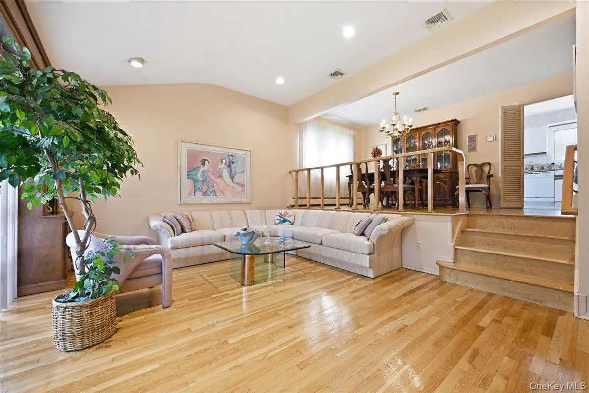 786 Bethlynn Court, Hempstead, NY, 4 Bedrooms Bedrooms, 9 Rooms Rooms,1 BathroomBathrooms,Residential,For Rent,Bethlynn,0,1043238 786 Bethlynn Court, Hempstead, NY, 4 Bedrooms Bedrooms, 9 Rooms Rooms,1 BathroomBathrooms,Residential,For Rent,Bethlynn,0,1043238