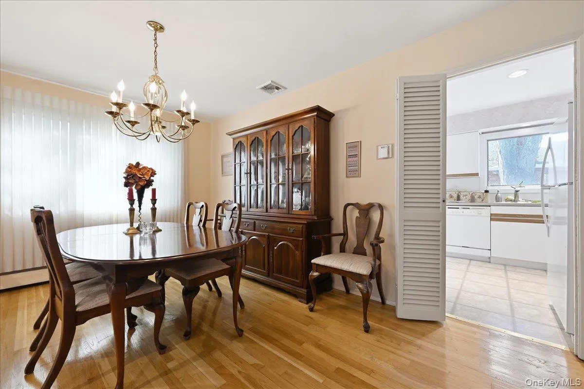 786 Bethlynn Court, Hempstead, NY, 4 Bedrooms Bedrooms, 9 Rooms Rooms,1 BathroomBathrooms,Residential,For Rent,Bethlynn,0,1043238 786 Bethlynn Court, Hempstead, NY, 4 Bedrooms Bedrooms, 9 Rooms Rooms,1 BathroomBathrooms,Residential,For Rent,Bethlynn,0,1043238