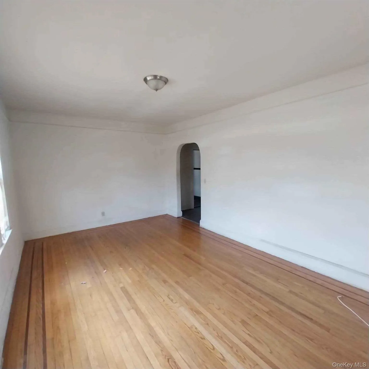 19 Madison Avenue, Hempstead, NY, 2 Bedroom Bedrooms, 6 Room Rooms,1 BathroomBathrooms,Residential Lease,For Rent,Madison,0,1043242 19 Madison Avenue, Hempstead, NY, 2 Bedroom Bedrooms, 6 Room Rooms,1 BathroomBathrooms,Residential Lease,For Rent,Madison,0,1043242