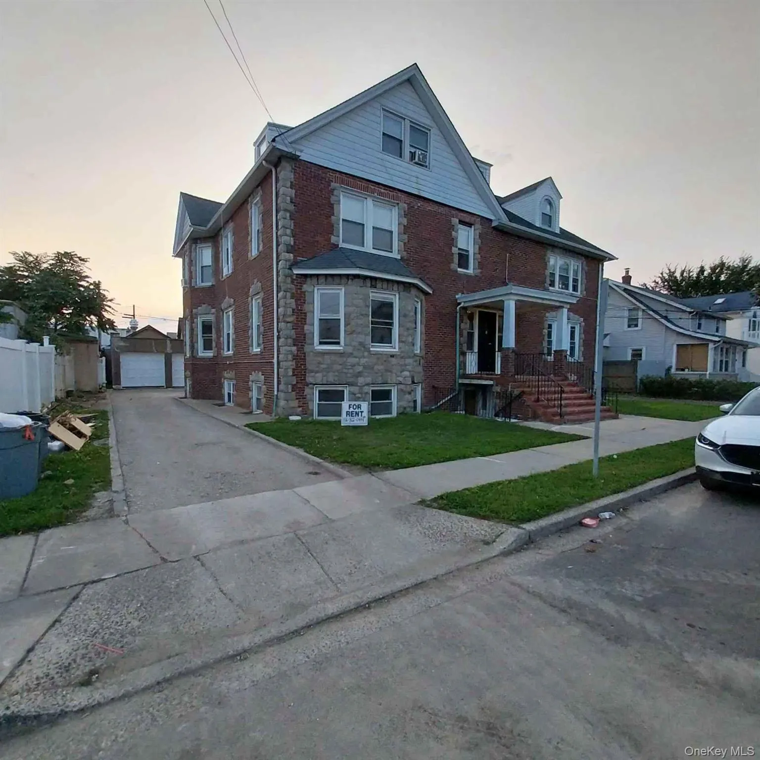 19 Madison Avenue, Hempstead, NY, 2 Bedroom Bedrooms, 6 Room Rooms,1 BathroomBathrooms,Residential Lease,For Rent,Madison,0,1043242 19 Madison Avenue, Hempstead, NY, 2 Bedroom Bedrooms, 6 Room Rooms,1 BathroomBathrooms,Residential Lease,For Rent,Madison,0,1043242
