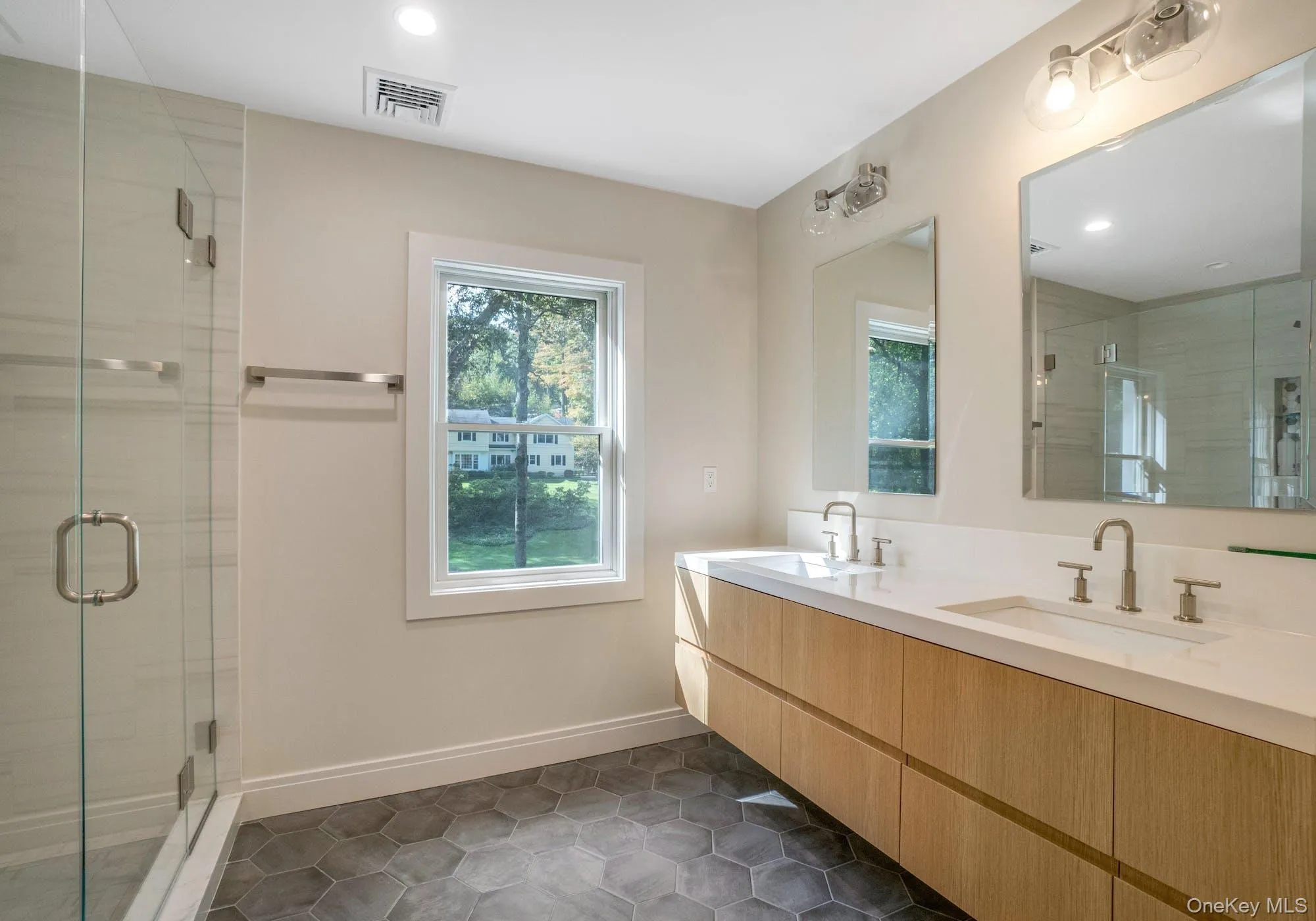 6 Fox Ridge Road, North Castle, NY, 4 Bedrooms Bedrooms, 9 Rooms Rooms,4 BathroomsBathrooms,Residential Lease,For Rent,Fox Ridge,0,1043244 6 Fox Ridge Road, North Castle, NY, 4 Bedrooms Bedrooms, 9 Rooms Rooms,4 BathroomsBathrooms,Residential Lease,For Rent,Fox Ridge,0,1043244