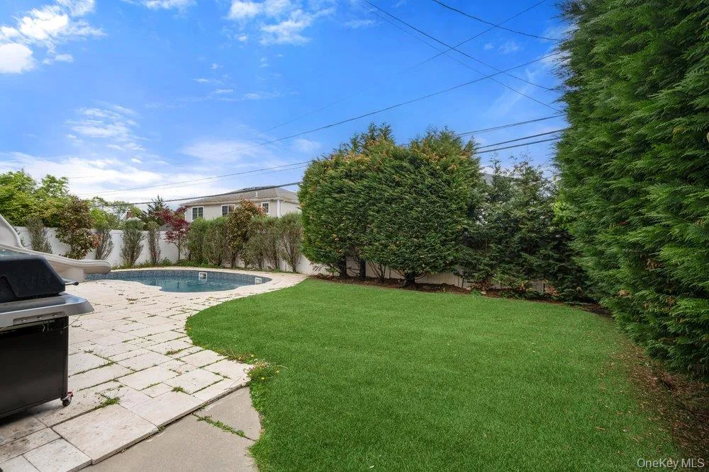 47 Syosset Circle, Oyster Bay, NY, 4 Bedrooms Bedrooms, 9 Rooms Rooms,2 BathroomsBathrooms,Residential,For Rent,Syosset,0,1043245 47 Syosset Circle, Oyster Bay, NY, 4 Bedrooms Bedrooms, 9 Rooms Rooms,2 BathroomsBathrooms,Residential,For Rent,Syosset,0,1043245