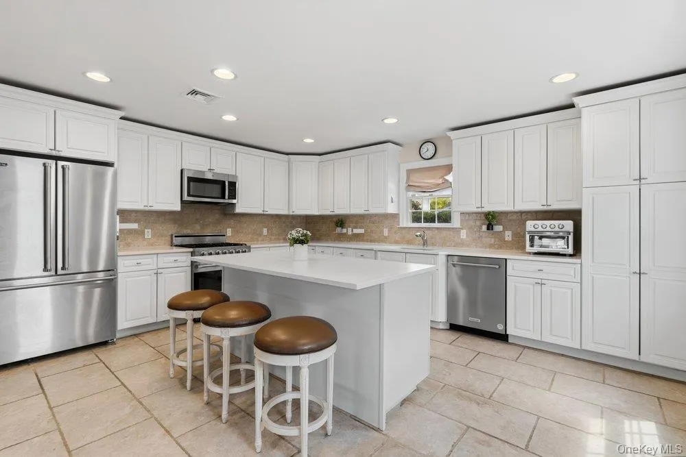 47 Syosset Circle, Oyster Bay, NY, 4 Bedrooms Bedrooms, 9 Rooms Rooms,2 BathroomsBathrooms,Residential,For Rent,Syosset,0,1043245 47 Syosset Circle, Oyster Bay, NY, 4 Bedrooms Bedrooms, 9 Rooms Rooms,2 BathroomsBathrooms,Residential,For Rent,Syosset,0,1043245