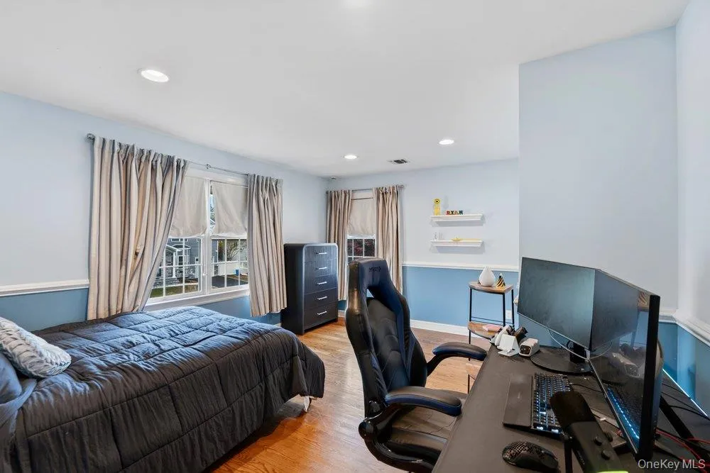 47 Syosset Circle, Oyster Bay, NY, 4 Bedrooms Bedrooms, 9 Rooms Rooms,2 BathroomsBathrooms,Residential,For Rent,Syosset,0,1043245 47 Syosset Circle, Oyster Bay, NY, 4 Bedrooms Bedrooms, 9 Rooms Rooms,2 BathroomsBathrooms,Residential,For Rent,Syosset,0,1043245