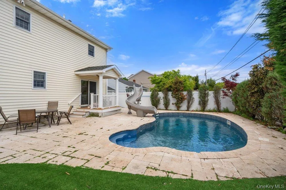 47 Syosset Circle, Oyster Bay, NY, 4 Bedrooms Bedrooms, 9 Rooms Rooms,2 BathroomsBathrooms,Residential,For Rent,Syosset,0,1043245 47 Syosset Circle, Oyster Bay, NY, 4 Bedrooms Bedrooms, 9 Rooms Rooms,2 BathroomsBathrooms,Residential,For Rent,Syosset,0,1043245