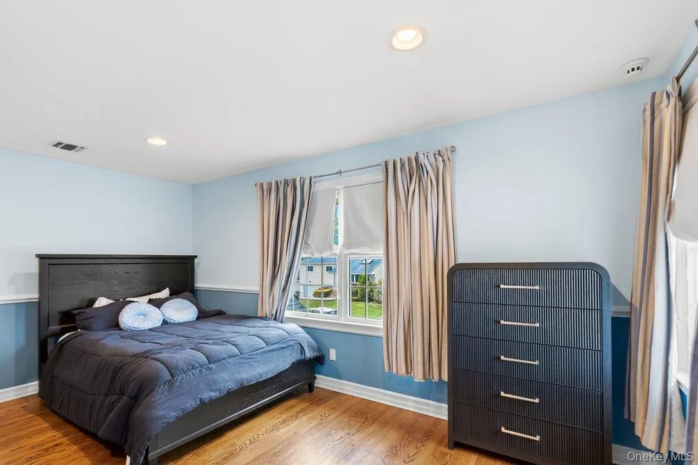 47 Syosset Circle, Oyster Bay, NY, 4 Bedrooms Bedrooms, 9 Rooms Rooms,2 BathroomsBathrooms,Residential,For Rent,Syosset,0,1043245 47 Syosset Circle, Oyster Bay, NY, 4 Bedrooms Bedrooms, 9 Rooms Rooms,2 BathroomsBathrooms,Residential,For Rent,Syosset,0,1043245