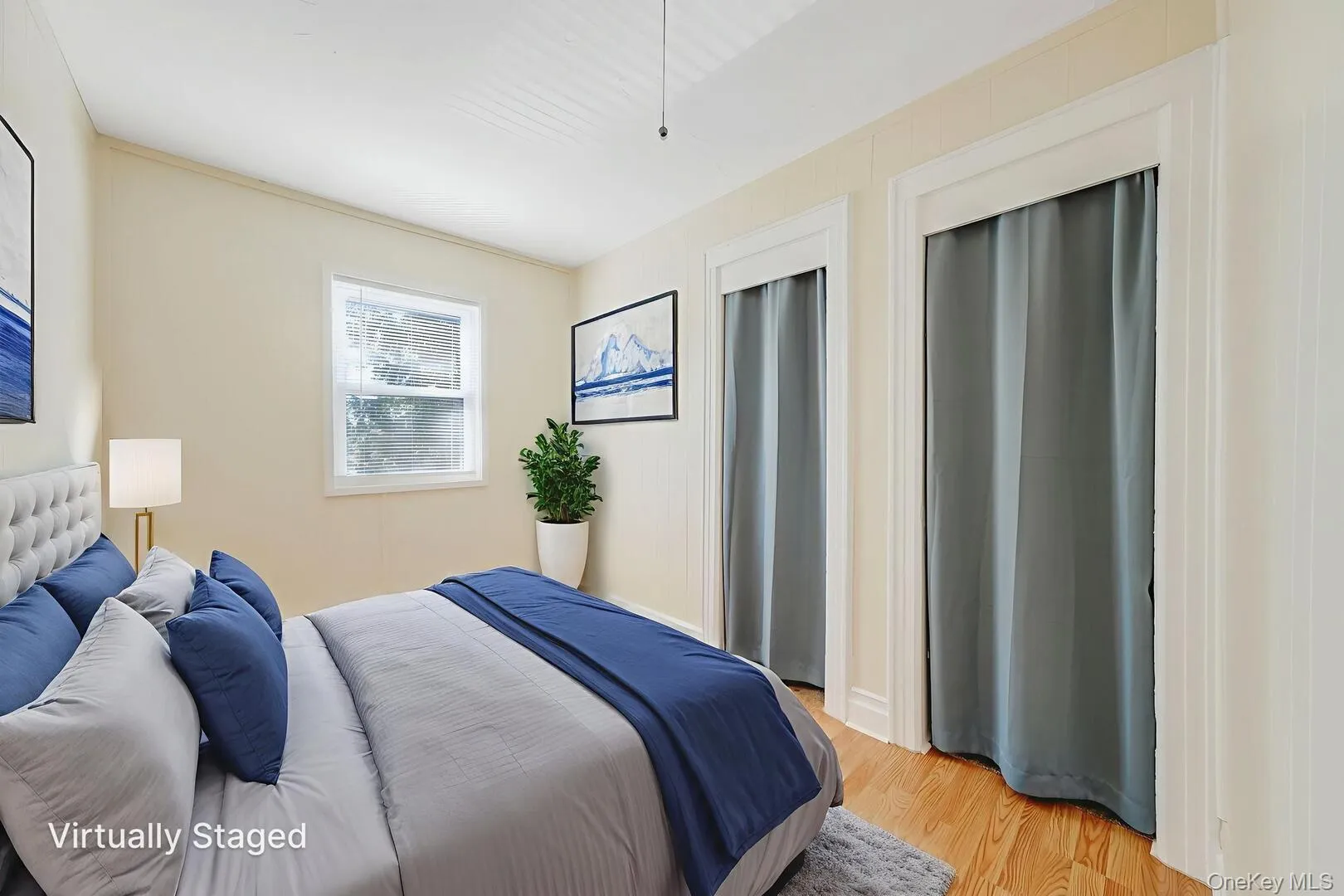 39 Chapman Place, Islip, NY, 3 Bedrooms Bedrooms, 5 Rooms Rooms,1 BathroomBathrooms,Residential Lease,For Rent,Chapman,0,1043248 39 Chapman Place, Islip, NY, 3 Bedrooms Bedrooms, 5 Rooms Rooms,1 BathroomBathrooms,Residential Lease,For Rent,Chapman,0,1043248