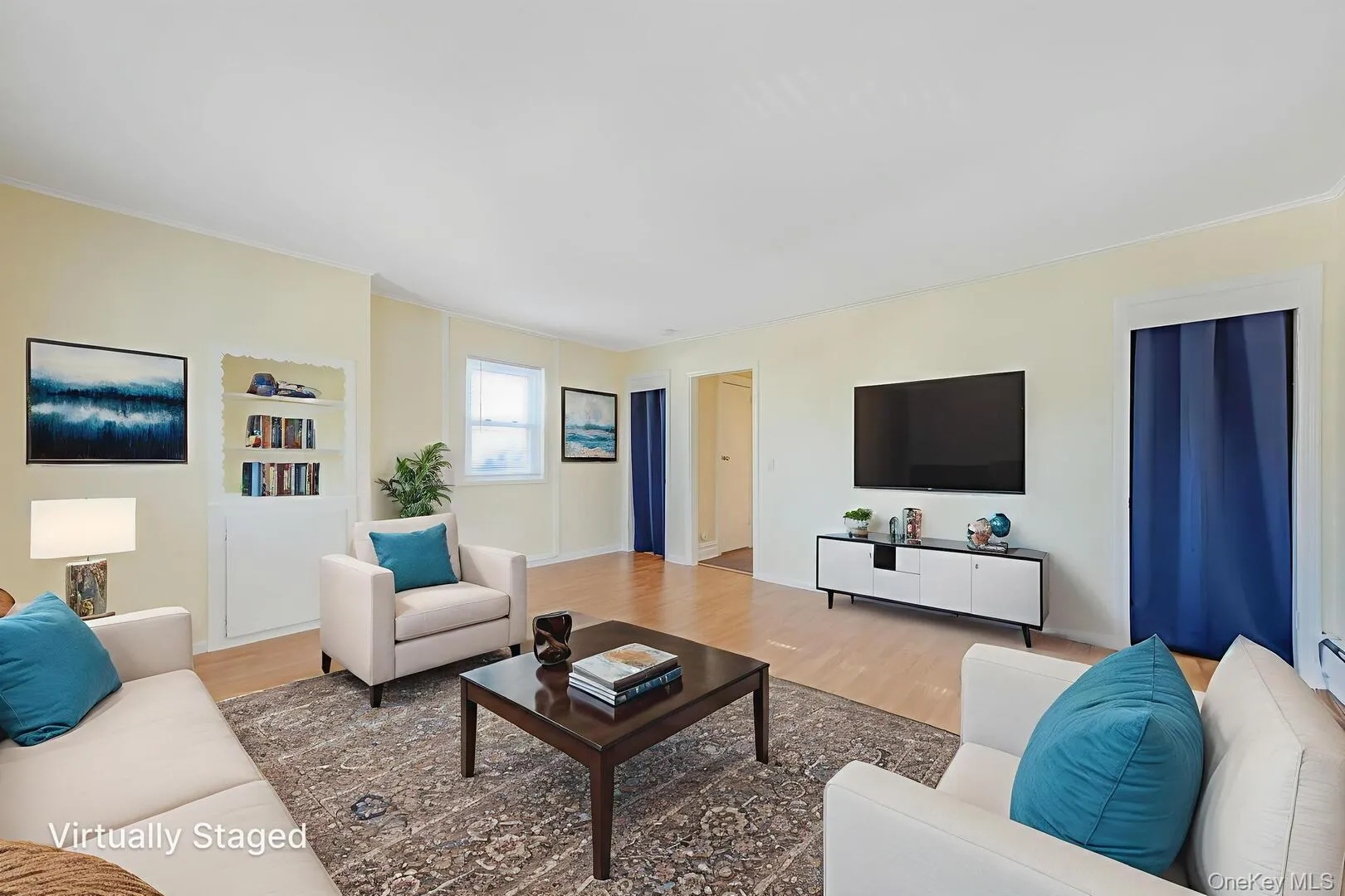39 Chapman Place, Islip, NY, 3 Bedrooms Bedrooms, 5 Rooms Rooms,1 BathroomBathrooms,Residential Lease,For Rent,Chapman,0,1043248 39 Chapman Place, Islip, NY, 3 Bedrooms Bedrooms, 5 Rooms Rooms,1 BathroomBathrooms,Residential Lease,For Rent,Chapman,0,1043248