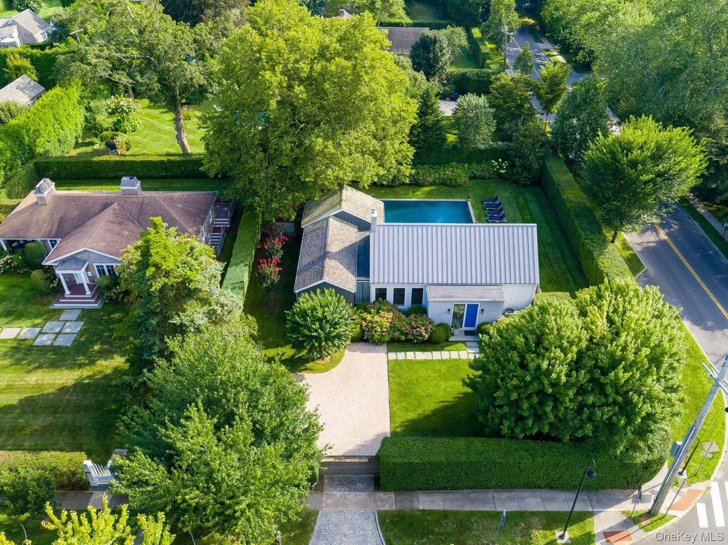 117 Buell Lane, East Hampton, NY, 4 Bedrooms Bedrooms, 14 Rooms Rooms,4 BathroomsBathrooms,Residential,For Rent,Buell,0,1043252 117 Buell Lane, East Hampton, NY, 4 Bedrooms Bedrooms, 14 Rooms Rooms,4 BathroomsBathrooms,Residential,For Rent,Buell,0,1043252