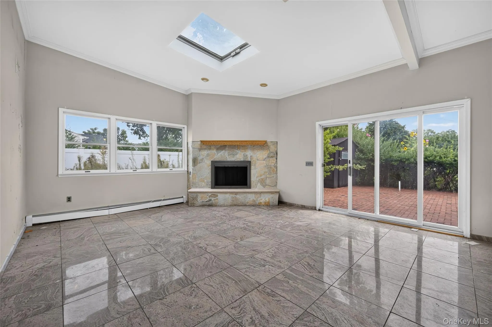 146 Longwood Avenue, North Hempstead, NY, 4 Bedrooms Bedrooms, 7 Rooms Rooms,2 BathroomsBathrooms,Residential,For Rent,Longwood,0,1043253 146 Longwood Avenue, North Hempstead, NY, 4 Bedrooms Bedrooms, 7 Rooms Rooms,2 BathroomsBathrooms,Residential,For Rent,Longwood,0,1043253