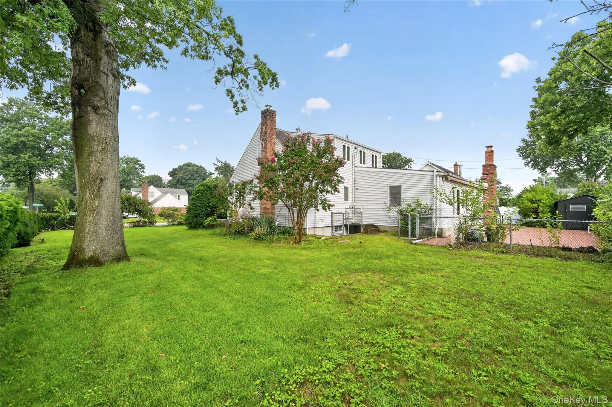 146 Longwood Avenue, North Hempstead, NY, 4 Bedrooms Bedrooms, 7 Rooms Rooms,2 BathroomsBathrooms,Residential,For Rent,Longwood,0,1043253 146 Longwood Avenue, North Hempstead, NY, 4 Bedrooms Bedrooms, 7 Rooms Rooms,2 BathroomsBathrooms,Residential,For Rent,Longwood,0,1043253