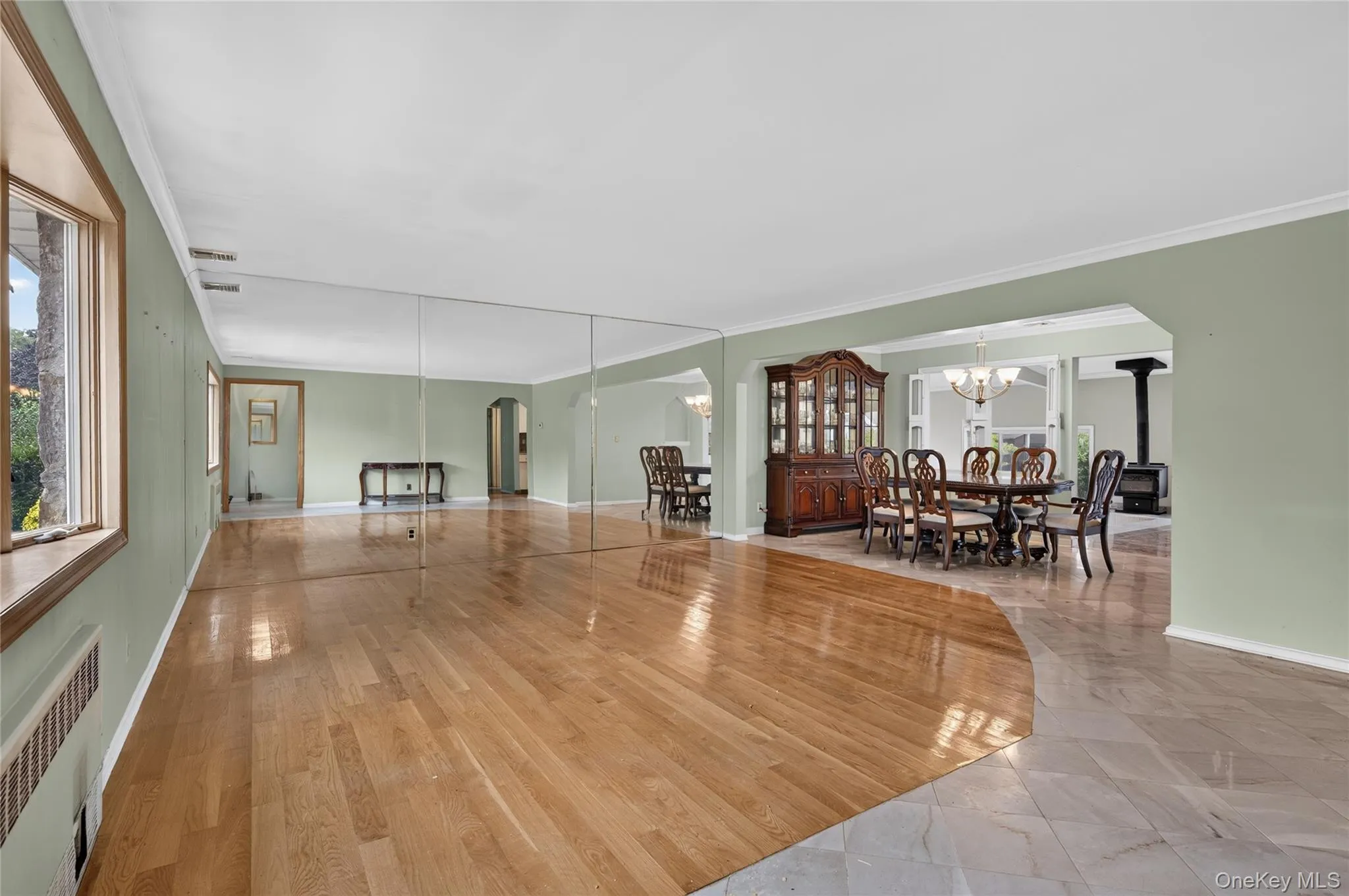 146 Longwood Avenue, North Hempstead, NY, 4 Bedrooms Bedrooms, 7 Rooms Rooms,2 BathroomsBathrooms,Residential,For Rent,Longwood,0,1043253 146 Longwood Avenue, North Hempstead, NY, 4 Bedrooms Bedrooms, 7 Rooms Rooms,2 BathroomsBathrooms,Residential,For Rent,Longwood,0,1043253