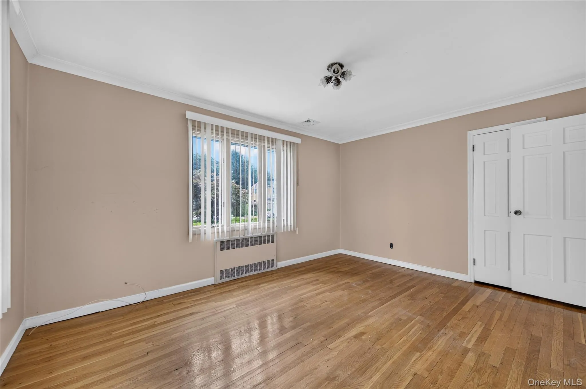 146 Longwood Avenue, North Hempstead, NY, 4 Bedrooms Bedrooms, 7 Rooms Rooms,2 BathroomsBathrooms,Residential,For Rent,Longwood,0,1043253 146 Longwood Avenue, North Hempstead, NY, 4 Bedrooms Bedrooms, 7 Rooms Rooms,2 BathroomsBathrooms,Residential,For Rent,Longwood,0,1043253