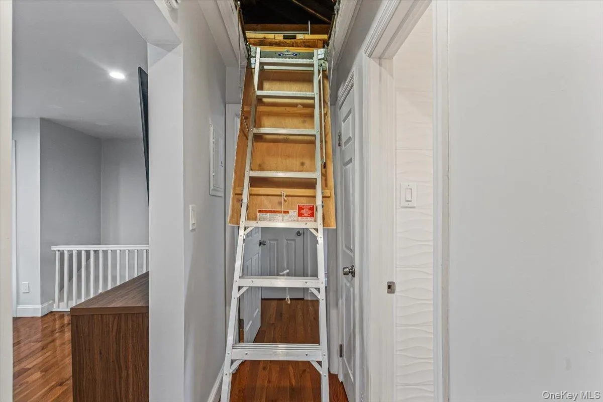 64-62 223rd Place, New York, NY, 2 Bedrooms Bedrooms, 5 Rooms Rooms,1 BathroomBathrooms,Residential,For Rent,223rd,0,1043254 64-62 223rd Place, New York, NY, 2 Bedrooms Bedrooms, 5 Rooms Rooms,1 BathroomBathrooms,Residential,For Rent,223rd,0,1043254