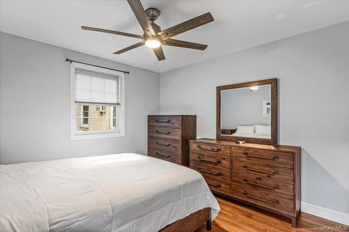 64-62 223rd Place, New York, NY, 2 Bedrooms Bedrooms, 5 Rooms Rooms,1 BathroomBathrooms,Residential,For Rent,223rd,0,1043254 64-62 223rd Place, New York, NY, 2 Bedrooms Bedrooms, 5 Rooms Rooms,1 BathroomBathrooms,Residential,For Rent,223rd,0,1043254