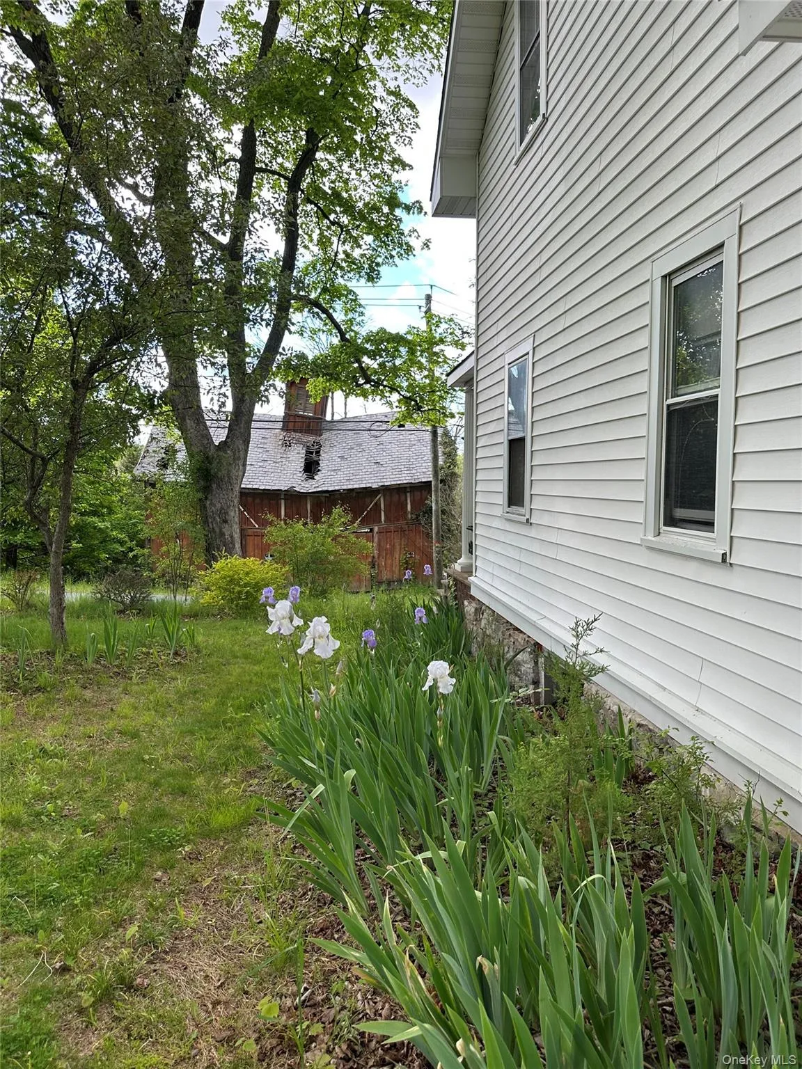 129 Blooms Corners Road, Warwick (town), NY, 4 Bedrooms Bedrooms, 9 Rooms Rooms,2 BathroomsBathrooms,Residential,For Rent,Blooms Corners,0,1043255 129 Blooms Corners Road, Warwick (town), NY, 4 Bedrooms Bedrooms, 9 Rooms Rooms,2 BathroomsBathrooms,Residential,For Rent,Blooms Corners,0,1043255