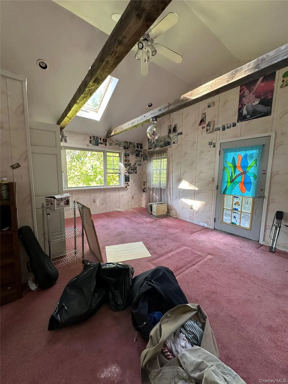129 Blooms Corners Road, Warwick (town), NY, 4 Bedrooms Bedrooms, 9 Rooms Rooms,2 BathroomsBathrooms,Residential,For Rent,Blooms Corners,0,1043255 129 Blooms Corners Road, Warwick (town), NY, 4 Bedrooms Bedrooms, 9 Rooms Rooms,2 BathroomsBathrooms,Residential,For Rent,Blooms Corners,0,1043255