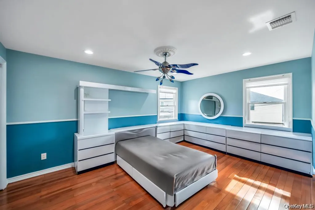6 Garden Circle, Oyster Bay, NY, 6 Bedrooms Bedrooms, 10 Rooms Rooms,5 BathroomsBathrooms,Residential,For Rent,Garden,0,1043257 6 Garden Circle, Oyster Bay, NY, 6 Bedrooms Bedrooms, 10 Rooms Rooms,5 BathroomsBathrooms,Residential,For Rent,Garden,0,1043257