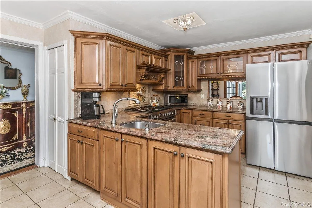 18 Linden Avenue, Smithtown, NY, 4 Bedrooms Bedrooms, 10 Rooms Rooms,3 BathroomsBathrooms,Residential,For Rent,Linden,0,1043258 18 Linden Avenue, Smithtown, NY, 4 Bedrooms Bedrooms, 10 Rooms Rooms,3 BathroomsBathrooms,Residential,For Rent,Linden,0,1043258