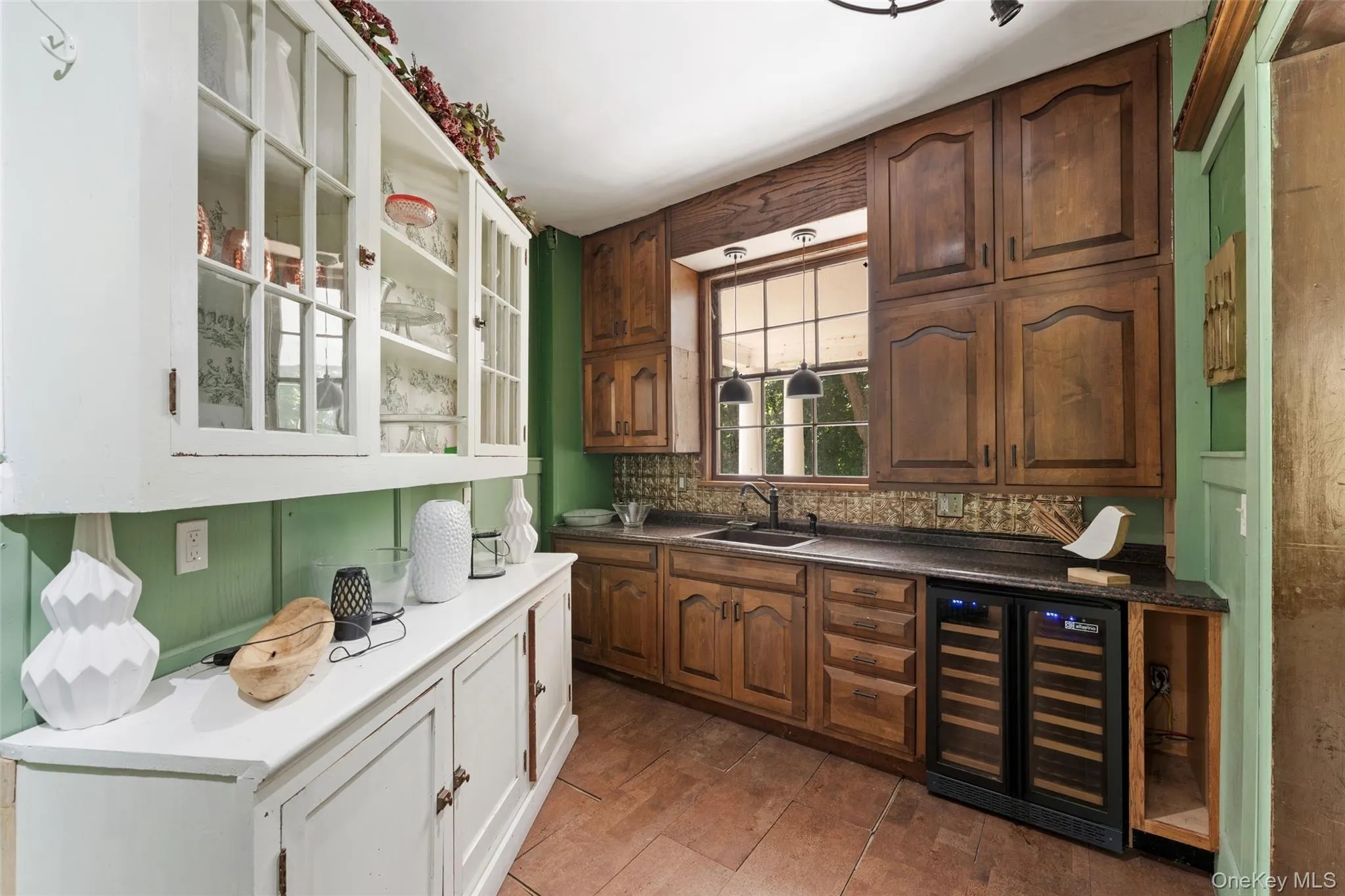 5 Trinity Place, Cornwall, NY, 6 Bedrooms Bedrooms, 15 Rooms Rooms,5 BathroomsBathrooms,Residential,For Rent,Trinity,0,1043259 5 Trinity Place, Cornwall, NY, 6 Bedrooms Bedrooms, 15 Rooms Rooms,5 BathroomsBathrooms,Residential,For Rent,Trinity,0,1043259