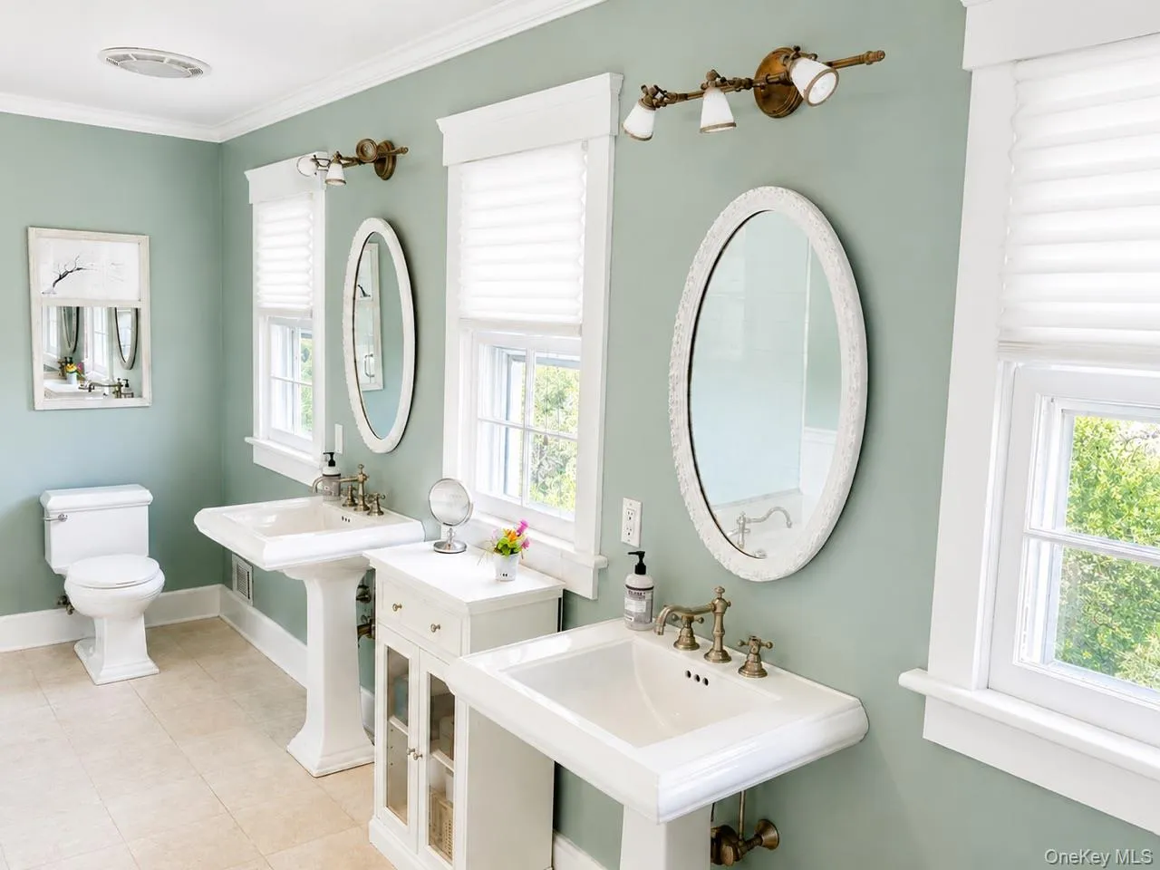 14 Powder Horn Way, Greenburgh, NY, 4 Bedroom Bedrooms, 8 Room Rooms,2 BathroomBathrooms,Residential Lease,For Rent,Powder Horn,0,1043264 14 Powder Horn Way, Greenburgh, NY, 4 Bedroom Bedrooms, 8 Room Rooms,2 BathroomBathrooms,Residential Lease,For Rent,Powder Horn,0,1043264