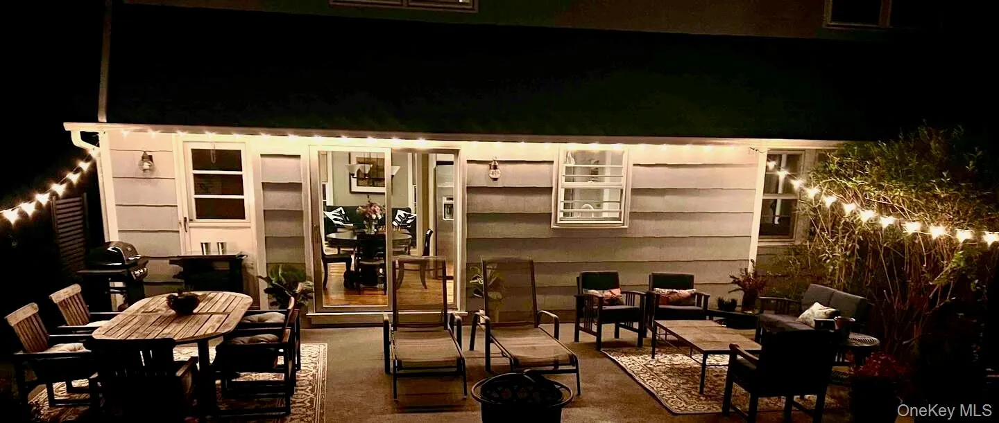 14 Powder Horn Way, Greenburgh, NY, 4 Bedrooms Bedrooms, 8 Rooms Rooms,2 BathroomsBathrooms,Residential Lease,For Rent,Powder Horn,0,1043264 14 Powder Horn Way, Greenburgh, NY, 4 Bedrooms Bedrooms, 8 Rooms Rooms,2 BathroomsBathrooms,Residential Lease,For Rent,Powder Horn,0,1043264