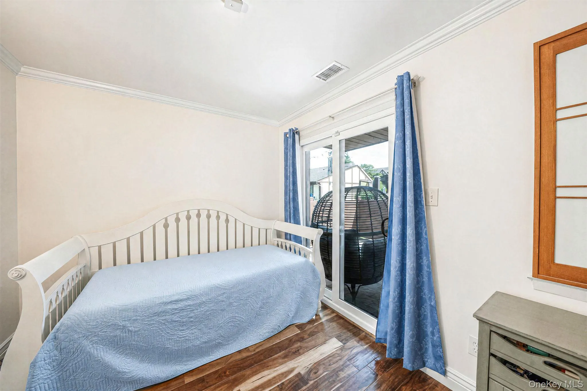 42 Summerfield Court, Babylon, NY, 2 Bedrooms Bedrooms, 5 Rooms Rooms,1 BathroomBathrooms,Residential,For Rent,Summerfield,0,1043270 42 Summerfield Court, Babylon, NY, 2 Bedrooms Bedrooms, 5 Rooms Rooms,1 BathroomBathrooms,Residential,For Rent,Summerfield,0,1043270