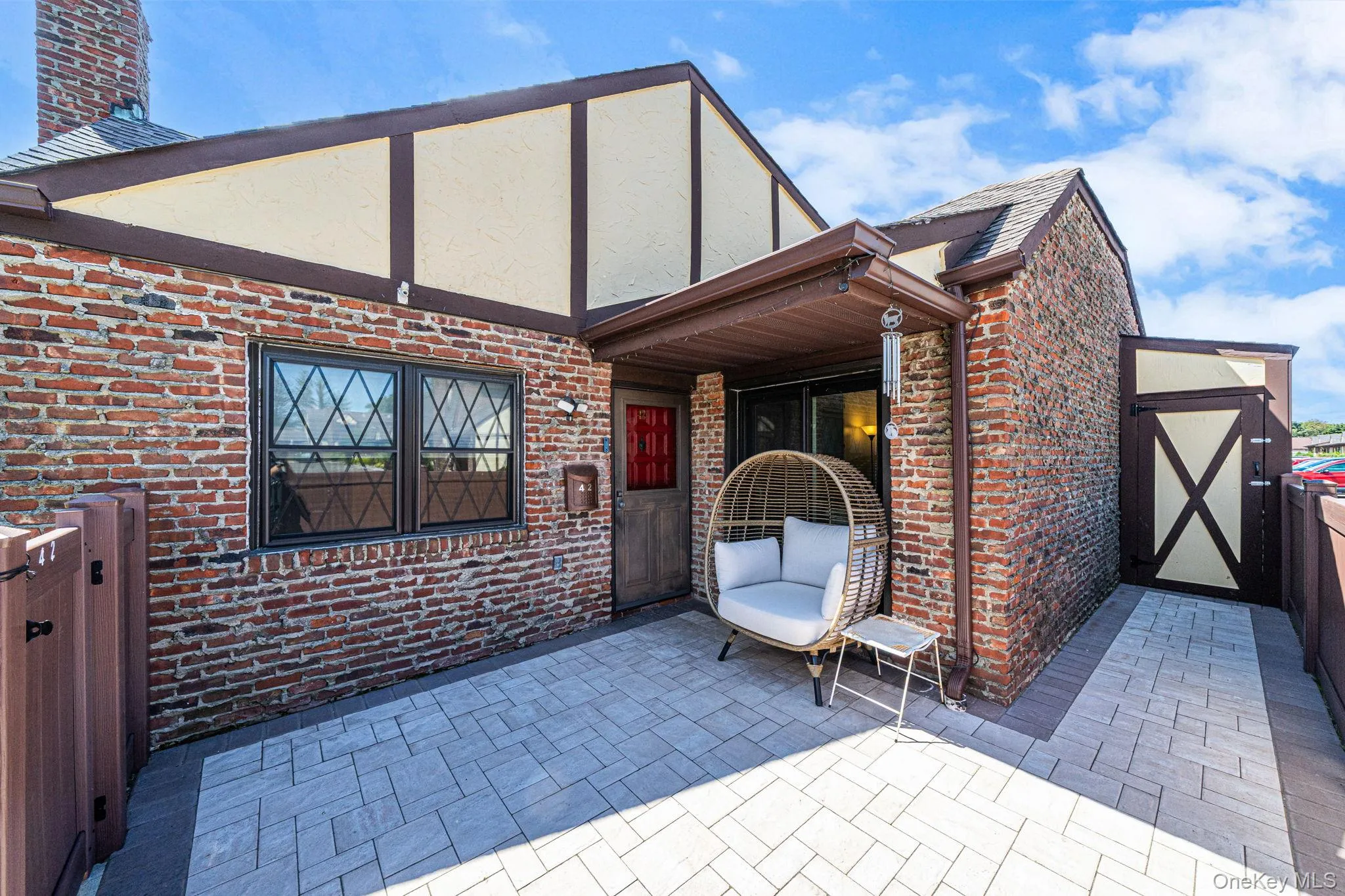42 Summerfield Court, Babylon, NY, 2 Bedrooms Bedrooms, 5 Rooms Rooms,1 BathroomBathrooms,Residential,For Rent,Summerfield,0,1043270 42 Summerfield Court, Babylon, NY, 2 Bedrooms Bedrooms, 5 Rooms Rooms,1 BathroomBathrooms,Residential,For Rent,Summerfield,0,1043270