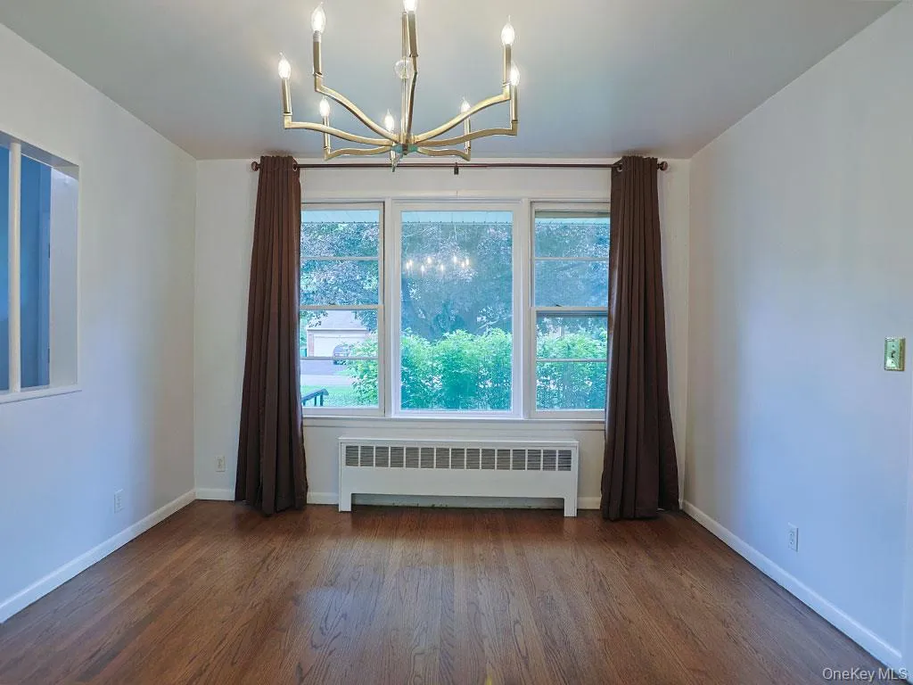 21 Pleasant View Road, Poughkeepsie, NY, 2 Bedrooms Bedrooms, 8 Rooms Rooms,1 BathroomBathrooms,Residential,For Rent,Pleasant View,0,1043271 21 Pleasant View Road, Poughkeepsie, NY, 2 Bedrooms Bedrooms, 8 Rooms Rooms,1 BathroomBathrooms,Residential,For Rent,Pleasant View,0,1043271