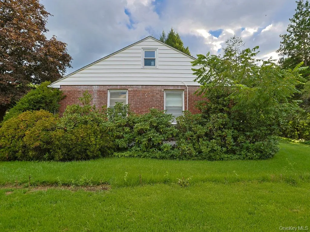 21 Pleasant View Road, Poughkeepsie, NY, 2 Bedrooms Bedrooms, 8 Rooms Rooms,1 BathroomBathrooms,Residential,For Rent,Pleasant View,0,1043271 21 Pleasant View Road, Poughkeepsie, NY, 2 Bedrooms Bedrooms, 8 Rooms Rooms,1 BathroomBathrooms,Residential,For Rent,Pleasant View,0,1043271