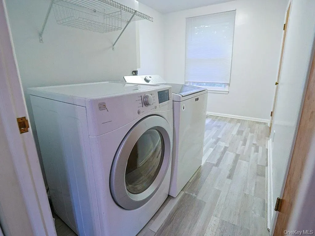 21 Pleasant View Road, Poughkeepsie, NY, 2 Bedrooms Bedrooms, 8 Rooms Rooms,1 BathroomBathrooms,Residential,For Rent,Pleasant View,0,1043271 21 Pleasant View Road, Poughkeepsie, NY, 2 Bedrooms Bedrooms, 8 Rooms Rooms,1 BathroomBathrooms,Residential,For Rent,Pleasant View,0,1043271