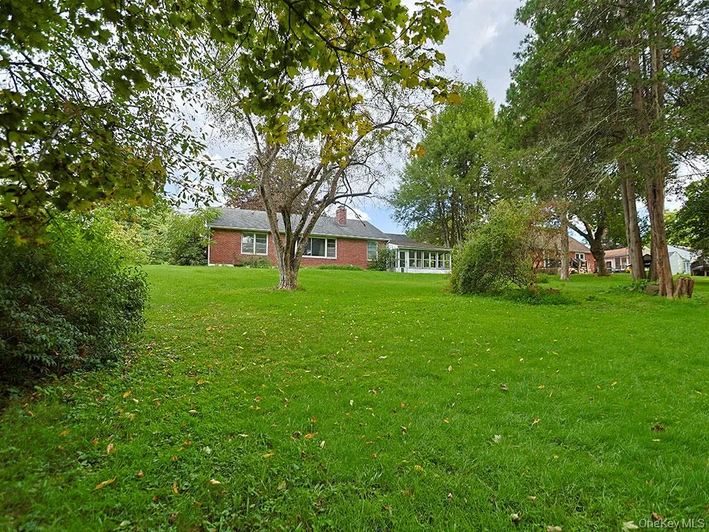 21 Pleasant View Road, Poughkeepsie, NY, 2 Bedrooms Bedrooms, 8 Rooms Rooms,1 BathroomBathrooms,Residential,For Rent,Pleasant View,0,1043271 21 Pleasant View Road, Poughkeepsie, NY, 2 Bedrooms Bedrooms, 8 Rooms Rooms,1 BathroomBathrooms,Residential,For Rent,Pleasant View,0,1043271