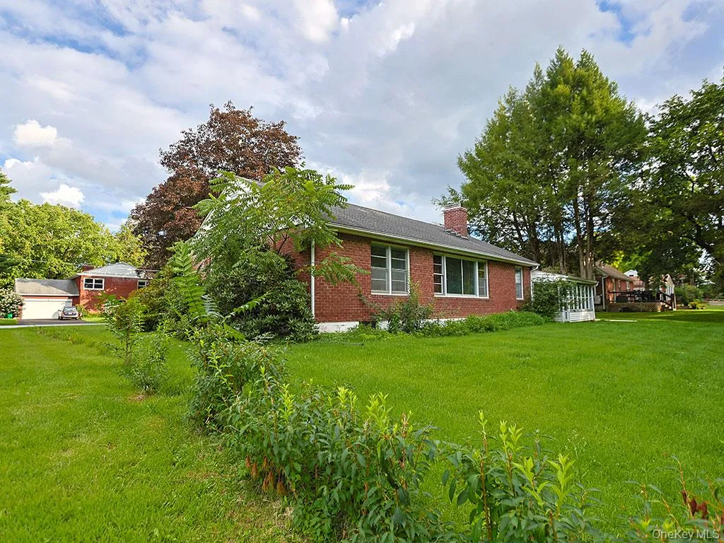 21 Pleasant View Road, Poughkeepsie, NY, 2 Bedrooms Bedrooms, 8 Rooms Rooms,1 BathroomBathrooms,Residential,For Rent,Pleasant View,0,1043271 21 Pleasant View Road, Poughkeepsie, NY, 2 Bedrooms Bedrooms, 8 Rooms Rooms,1 BathroomBathrooms,Residential,For Rent,Pleasant View,0,1043271