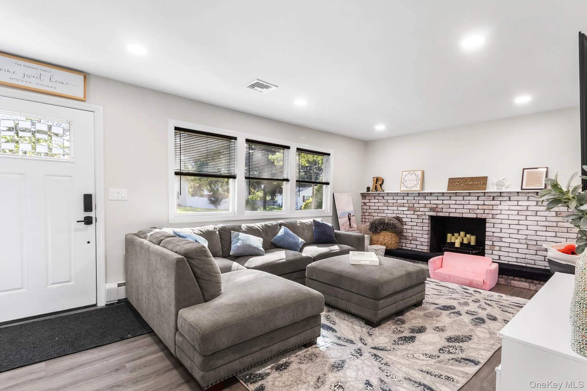 159 Pauls Path, Brookhaven, NY, 4 Bedrooms Bedrooms, 8 Rooms Rooms,2 BathroomsBathrooms,Residential,For Rent,Pauls,0,1043272 159 Pauls Path, Brookhaven, NY, 4 Bedrooms Bedrooms, 8 Rooms Rooms,2 BathroomsBathrooms,Residential,For Rent,Pauls,0,1043272