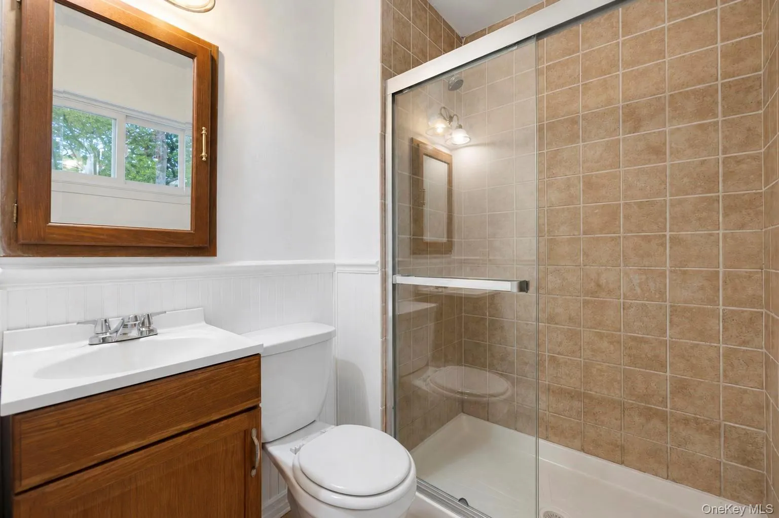 2 Ira Court, Brookhaven, NY, 3 Bedrooms Bedrooms, 9 Rooms Rooms,2 BathroomsBathrooms,Residential,For Rent,Ira,0,1043275 2 Ira Court, Brookhaven, NY, 3 Bedrooms Bedrooms, 9 Rooms Rooms,2 BathroomsBathrooms,Residential,For Rent,Ira,0,1043275