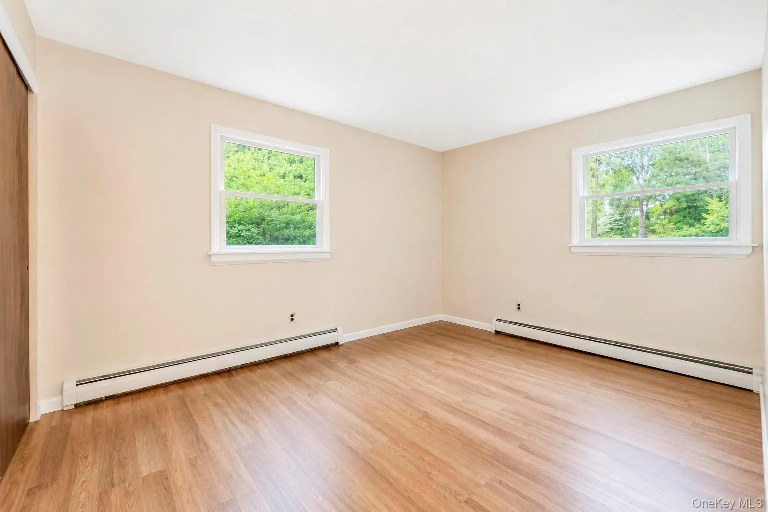 2 Ira Court, Brookhaven, NY, 3 Bedrooms Bedrooms, 9 Rooms Rooms,2 BathroomsBathrooms,Residential,For Rent,Ira,0,1043275 2 Ira Court, Brookhaven, NY, 3 Bedrooms Bedrooms, 9 Rooms Rooms,2 BathroomsBathrooms,Residential,For Rent,Ira,0,1043275