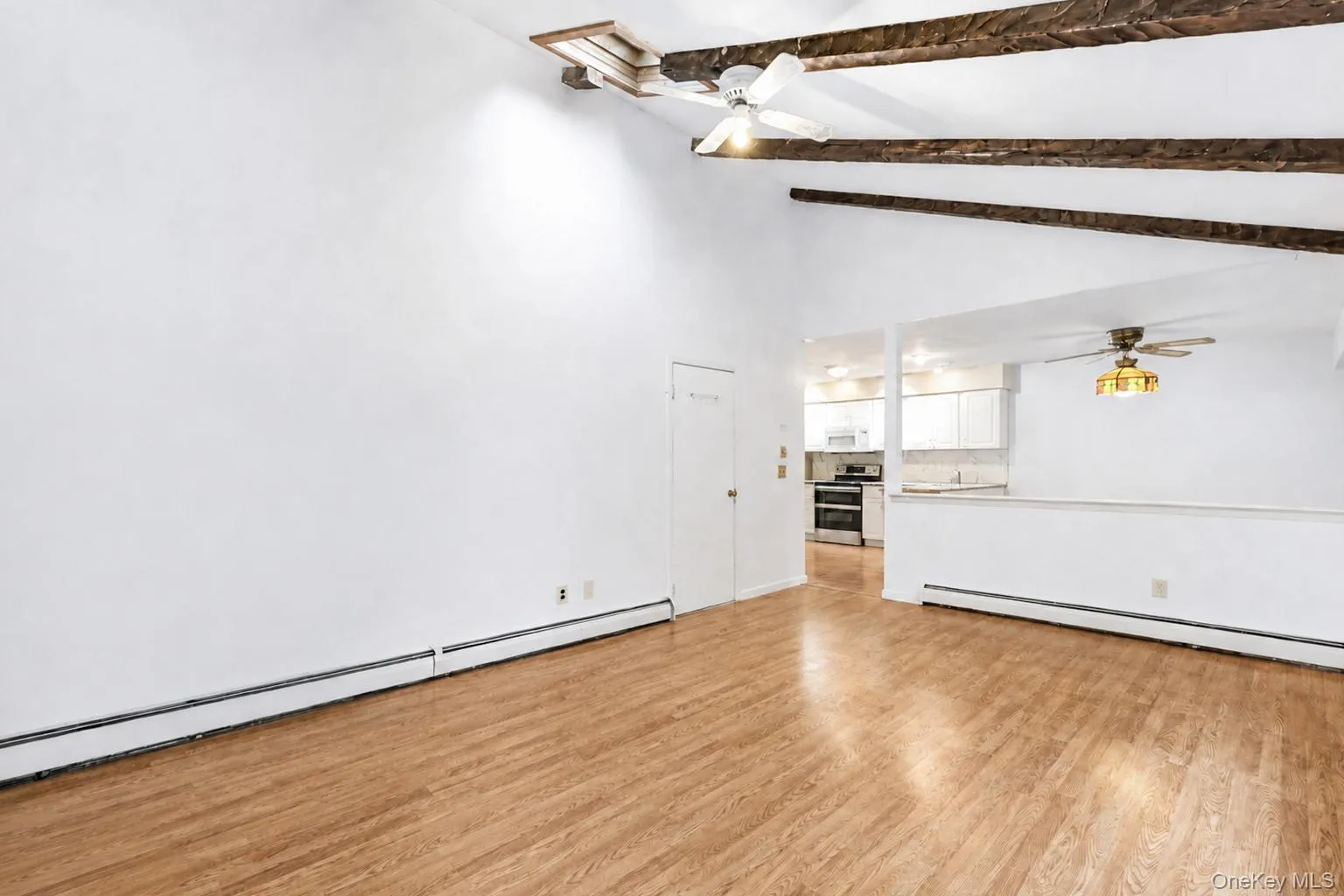 2 Ira Court, Brookhaven, NY, 3 Bedrooms Bedrooms, 9 Rooms Rooms,2 BathroomsBathrooms,Residential,For Rent,Ira,0,1043275 2 Ira Court, Brookhaven, NY, 3 Bedrooms Bedrooms, 9 Rooms Rooms,2 BathroomsBathrooms,Residential,For Rent,Ira,0,1043275