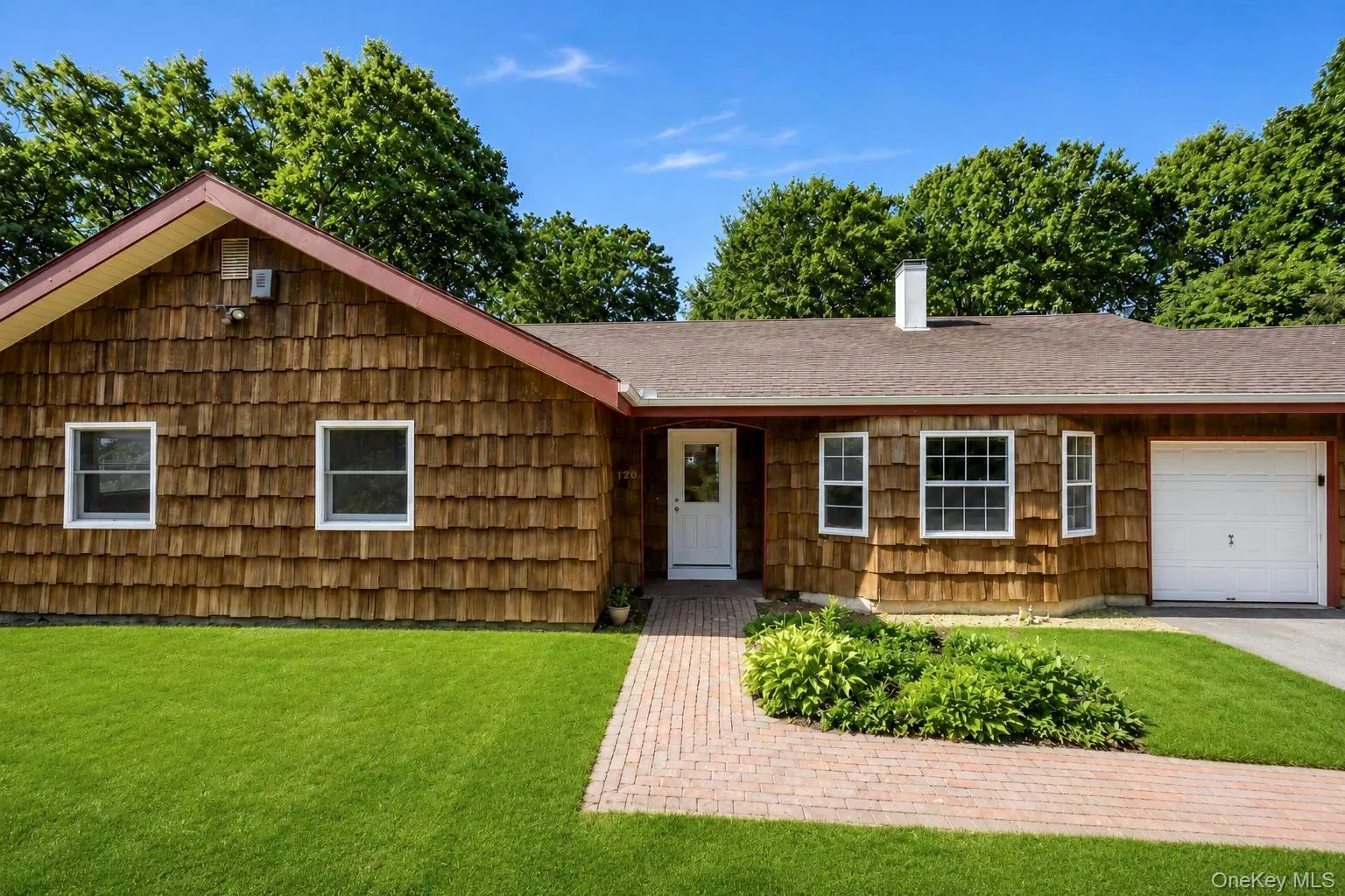 2 Ira Court, Brookhaven, NY, 3 Bedrooms Bedrooms, 9 Rooms Rooms,2 BathroomsBathrooms,Residential,For Rent,Ira,0,1043275 2 Ira Court, Brookhaven, NY, 3 Bedrooms Bedrooms, 9 Rooms Rooms,2 BathroomsBathrooms,Residential,For Rent,Ira,0,1043275