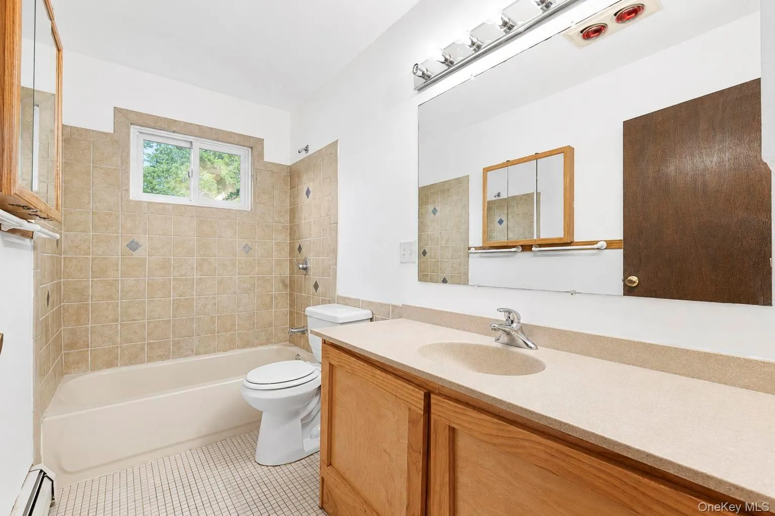 2 Ira Court, Brookhaven, NY, 3 Bedrooms Bedrooms, 9 Rooms Rooms,2 BathroomsBathrooms,Residential,For Rent,Ira,0,1043275 2 Ira Court, Brookhaven, NY, 3 Bedrooms Bedrooms, 9 Rooms Rooms,2 BathroomsBathrooms,Residential,For Rent,Ira,0,1043275